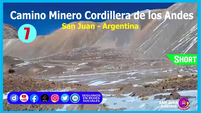 Cordillera de los Andes , Camino minero, San Juan, Argentina.