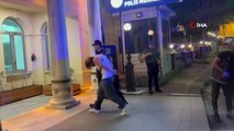 Beşiktaş'ta polise saldırıp burnunu kıran alkollü grup gözaltına alındı
