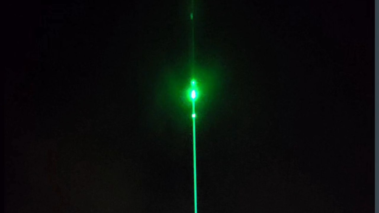 Grünes Laserlicht über Stuttgart: Sind Aliens gelandet?