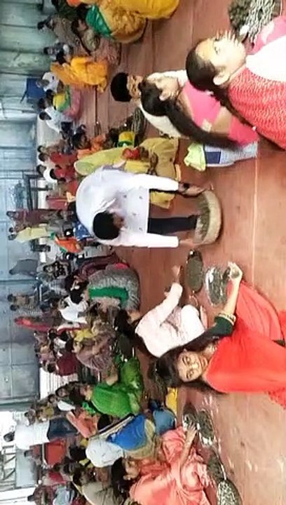 श्रद्धालुओं ने 138700 पार्थिव शिवलिंग बनाकर महानदी में किया विसर्जन