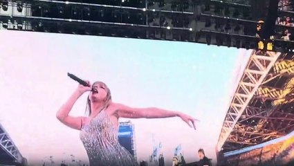 Moment Taylor Swift fans cause ‘earthquake’ at Seattle concert