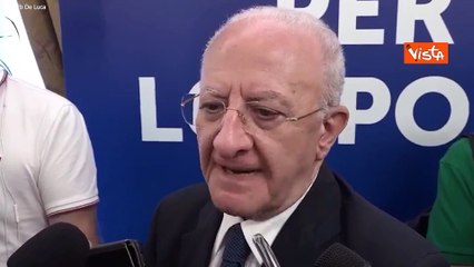 Stop reddito di cittadinanza, De Luca: Non trattare famiglie come se fossero oggetti