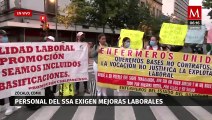 En CdMx, personal médico de Guerrero protesta en el Zócalo por mejoras laborales
