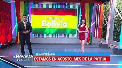 Desde La Paz, La Revista inició los festejos del mes patrio