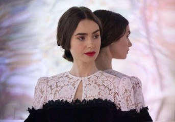 Lily Collins, star du film « Polly Pocket » réalisé par Lena Dunham