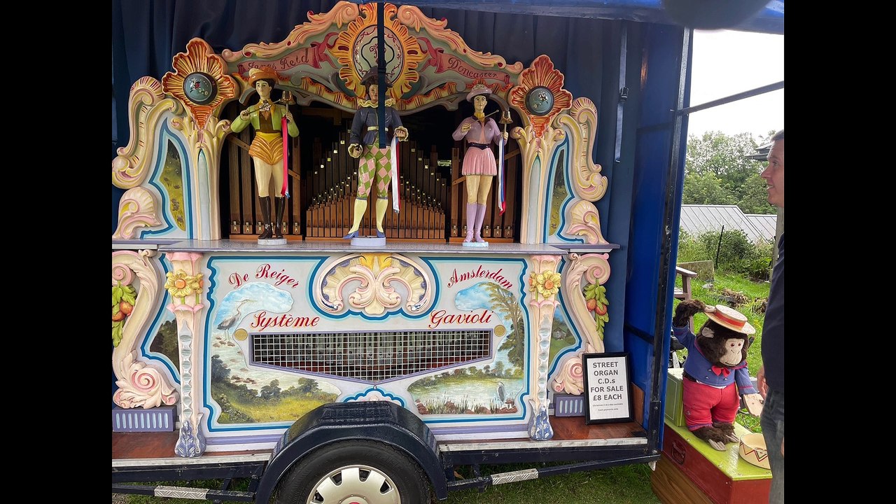 First female Doctor Who, Harewood House and Yorkshire Day News