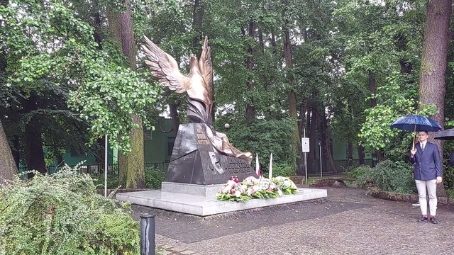 Trójmiasto. Obchody 79. rocznicy wybuchu Powstania Warszawskiego