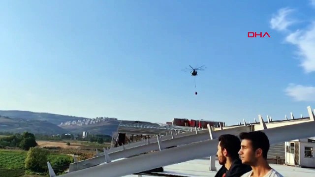 L'incendie dans l'usine s'est propagé à 3 autres usines à côté