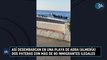 Así desembarcan en una playa de Adra (Almería) dos pateras con más de 80 inmigrantes ilegales