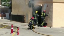 Imágenes del fuego de un transformador eléctrico en Benicàssim (Castellón)