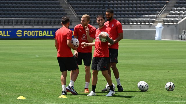 AC Milan Summer Tour: Konami Pass Control Challenge