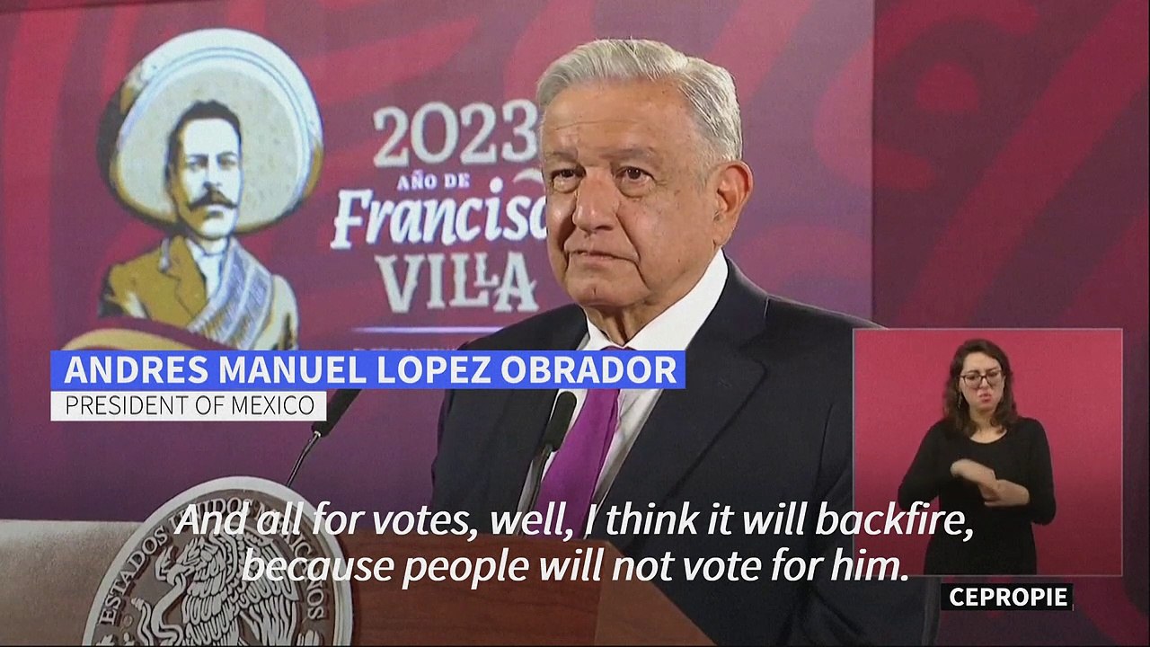 Mexico president reacts after Texas installed anti-migrant river buoys