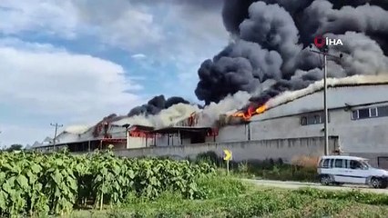 Grand incendie d'usine à İnegöl