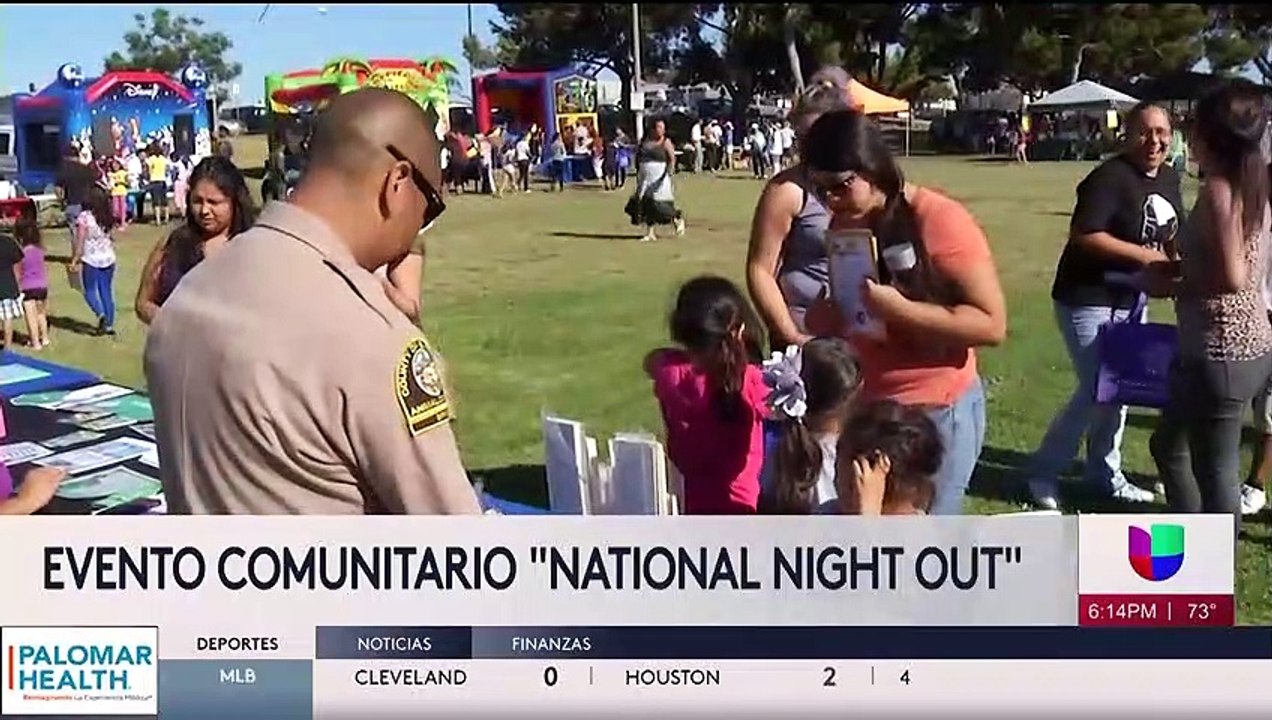 Comunidades reforzan su relación con las autoridades durante National Night Out.