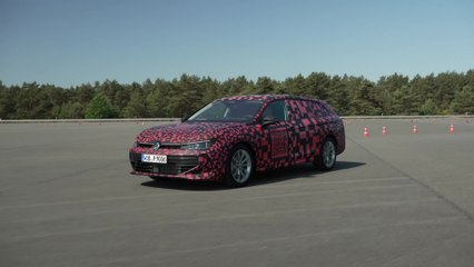 Neuer Volkswagen Passat Variant auf finalen Erprobungsfahrten