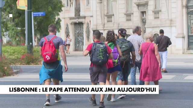 Lisbonne : les commerçants profitent de la visite du pape François aux JMJ