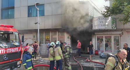 İstanbul’da iş merkezinde yangın: 9 kişi kurtarıldı