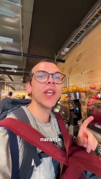 Jovem assusta-se com os preços num supermercado suíço durante aventura.