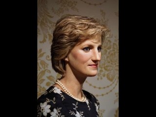 Lady Di : son frère Charles Spencer raconte la triste vérité derrière une célèbre photo