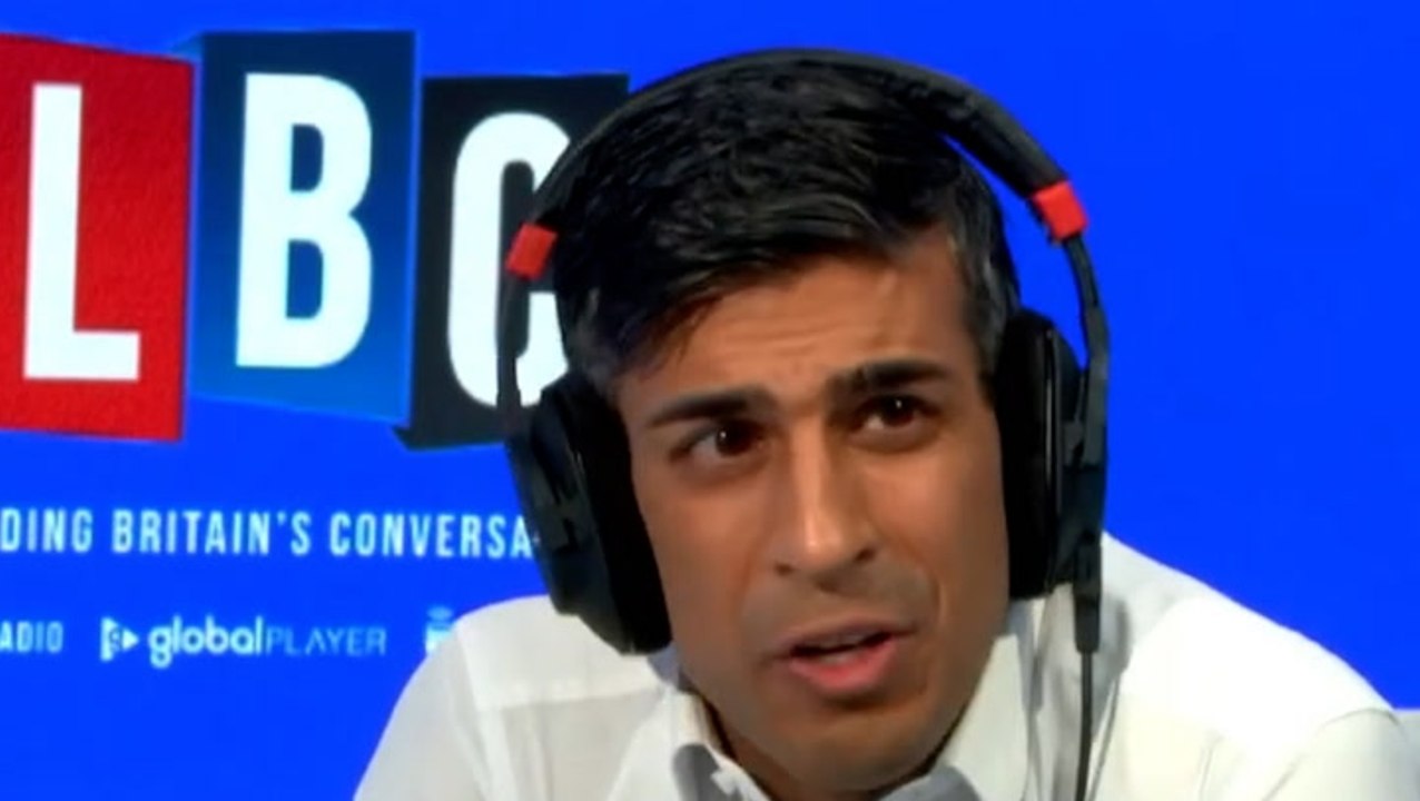 Rishi Sunak shakes his head in disbelief as junior doctor tells him ‘it’s your fault we’re all unhappy’