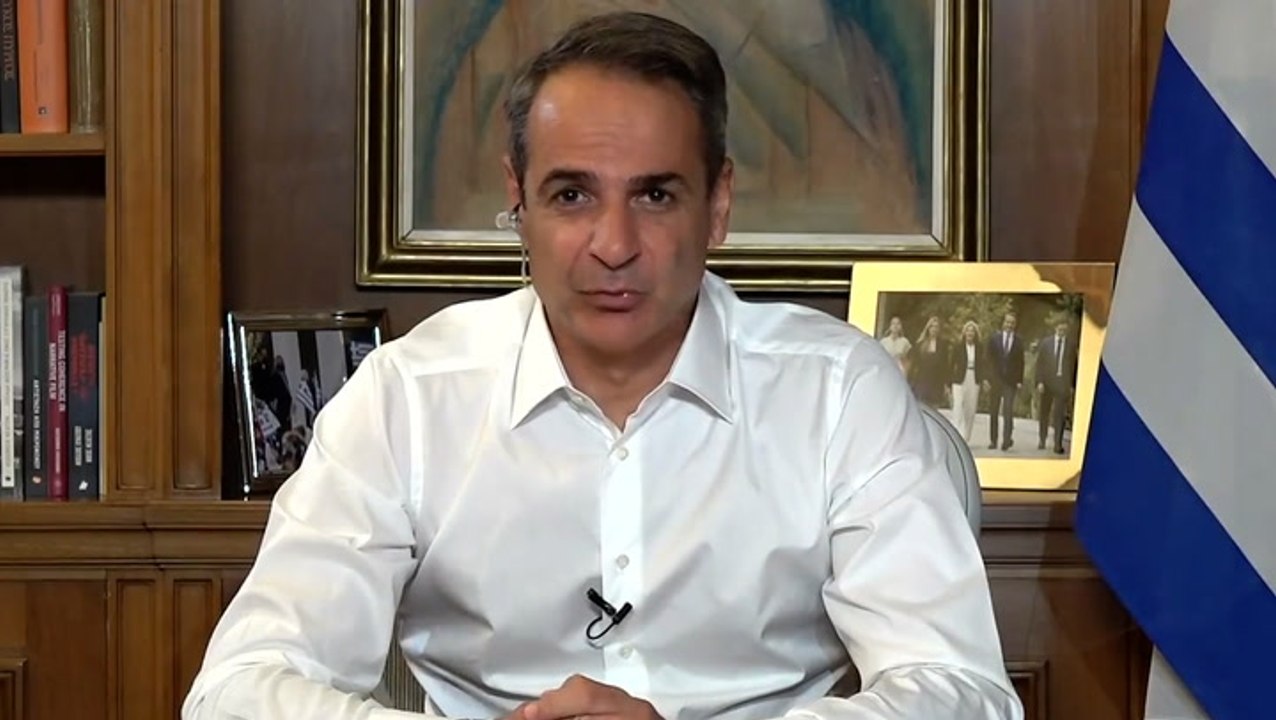 Greek prime minister offers free Rhodes holidays to all UK tourists affected by wildfires