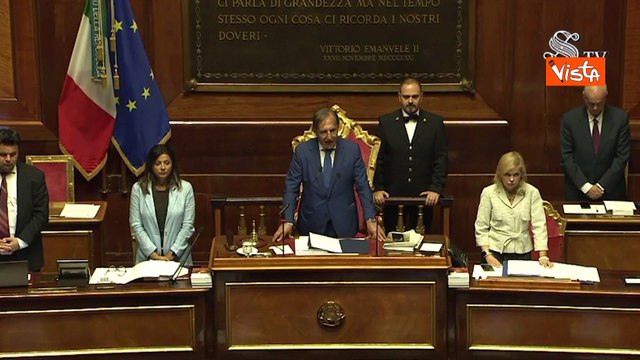 Il minuto di silenzio in memoria della Strage di Bologna presso l'Aula del Senato
