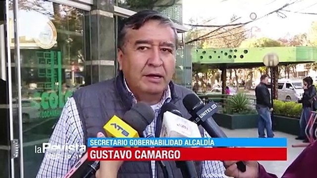 Con uniforme, bailando y consumiendo bebidas, así fueron captados guardias municipales en horario laboral