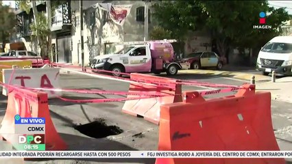 Se forma socavón en la Venustiano Carranza, CDMX