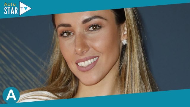 Delphine Wespiser fait polémique : ce cliché osé (et très surprenant) qui dérange