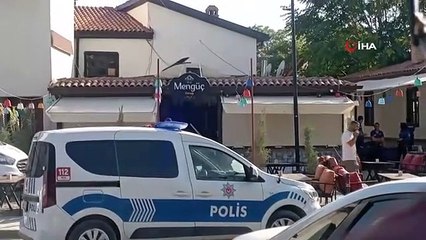 Dans la bagarre, il a tiré sur son parent dans la poitrine et le bras.