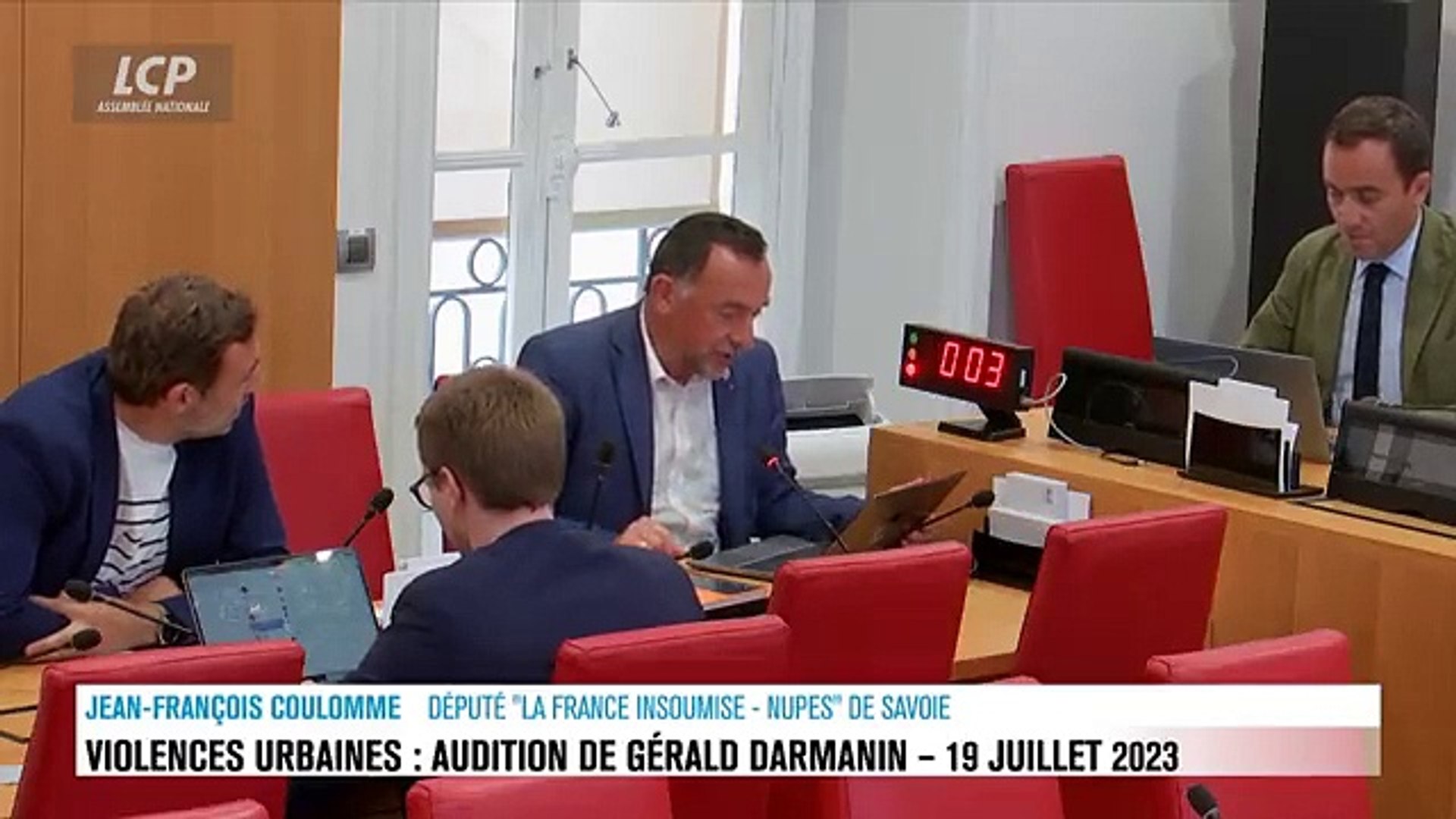 Cagnotte pour la famille du policier - Propos de Jean-François Coulomme,  député La France insoumise de Savoie - VIDEO - Vidéo Dailymotion