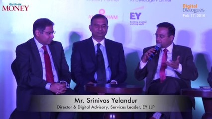Social Media and Financial Services – Managing the Integration Optimally
