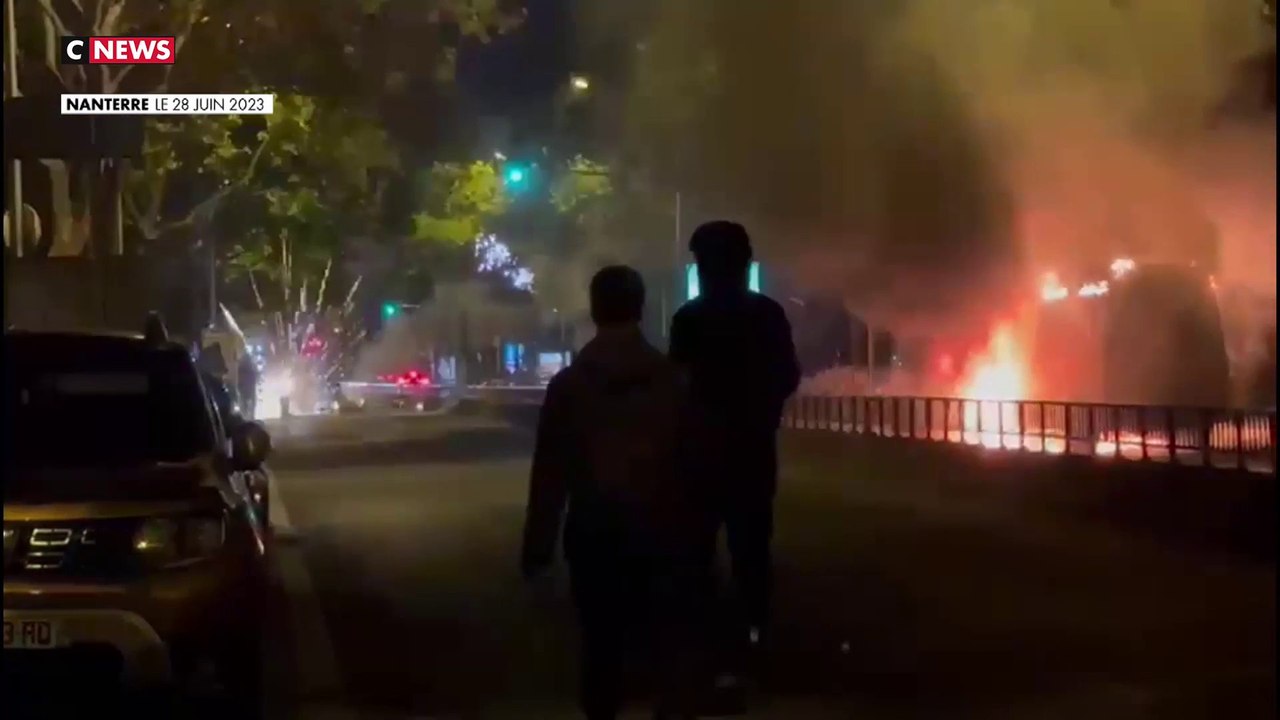 Émeutes : un mois après, des commerces sont encore fermés