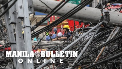 3 hurt, 8 vehicles damaged after 7 electric posts fall in Binondo