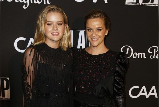 Reese Witherspoon et sa fille Ava : éblouissantes dans des tenues assorties, elles se ressemblent plus que jamais