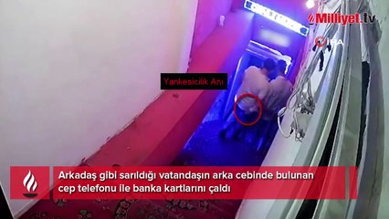 Arkadaş gibi sarıldı, cebindeki telefonu çaldı