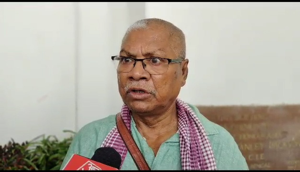 দেশজুড়ে দলিতদের উপর অত্যাচারের ইস্যুতে বিধায়কের...