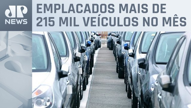 Venda de veículos novos cresce 24% em julho, aponta Fenabrave