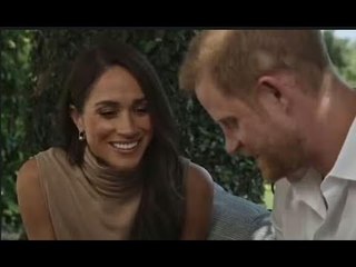 Meghan Markle a l'air fascinante dans une jupe camel à 310 £ et un combo haut dans une nouvelle vidé