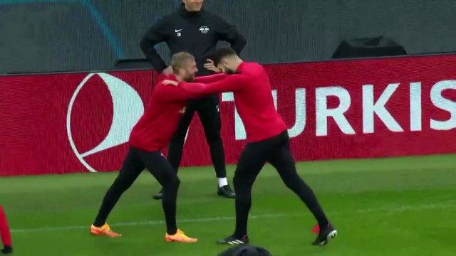 Man City agree to $98 million fee for Gvardiol