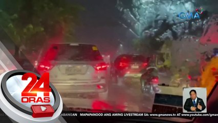 Ilang kalsada sa Metro Manila, binaha dahil sa malakas na ulan | 24 Oras