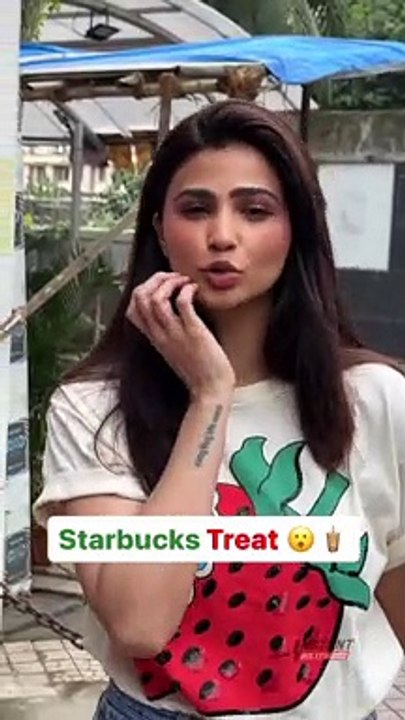 Daisy treats all the paps to Starbucks ..#daisyshah #starbucks#pb #dailymostion