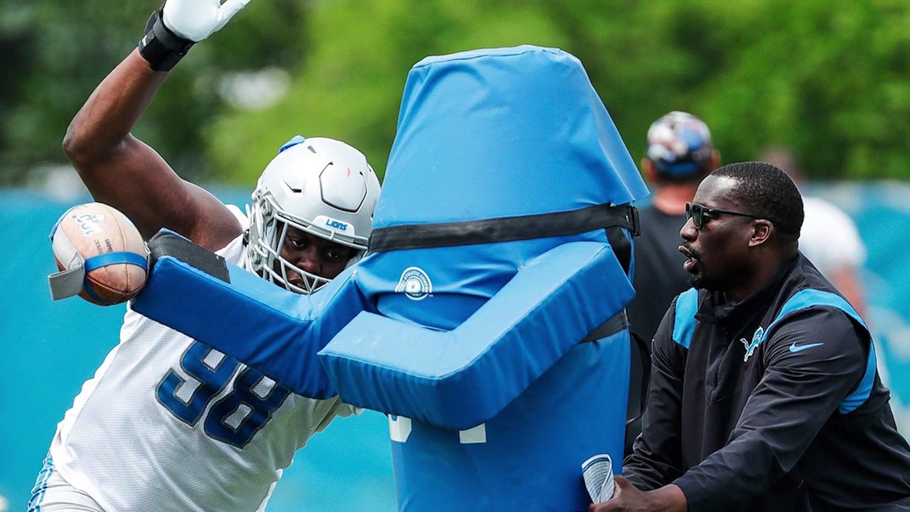 Tensions Rising at Detroit Lions Training Camp - video Dailymotion