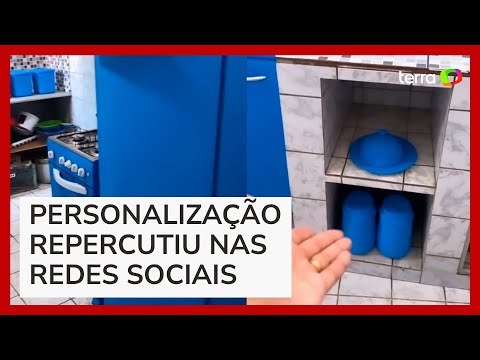 Mulher viraliza nas redes sociais ao pintar a casa inteira de azul