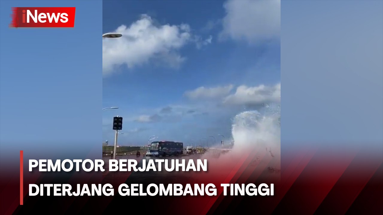 Viral! Detik-Detik Pemotor Berjatuhan Diterjang Gelombang Tinggi di Maldives