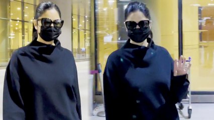 Katrina Kaif Ditches Glamour, Opts For All-Black Casual Look