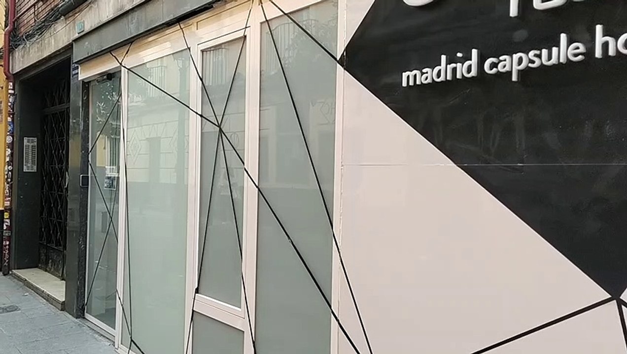 Despertar en el futuro: pasamos la noche en un hotel cápsula en pleno centro de Madrid.