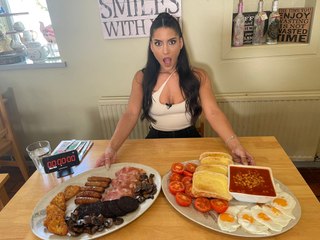 Watch This Woman Demolish a 8000 CALORIES Breakfast