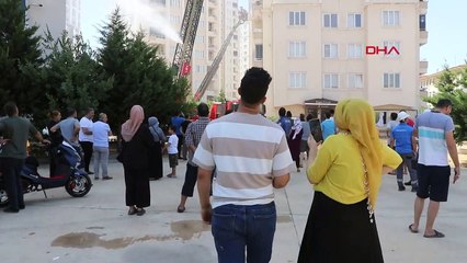 Un incendie se déclare dans un appartement de 15 étages à Gaziantep