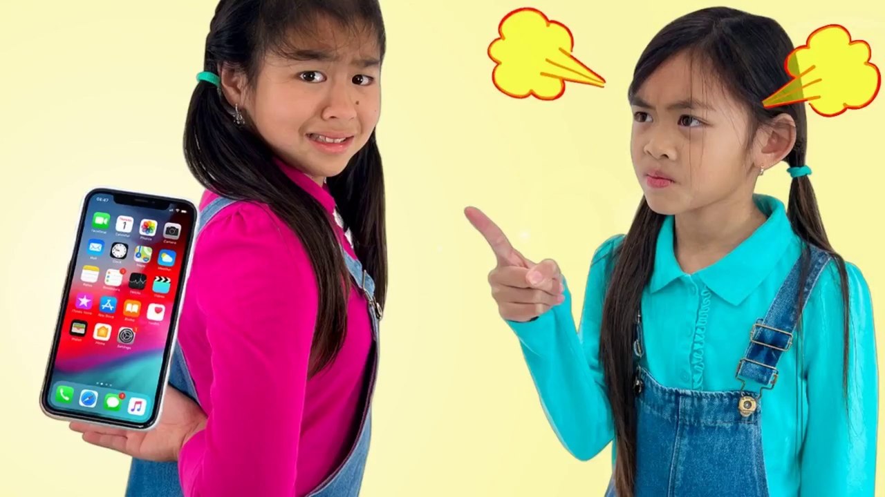 Jannie and Charlotte Pretend Play with No Phone Distractions Fun Kids Games and Activities